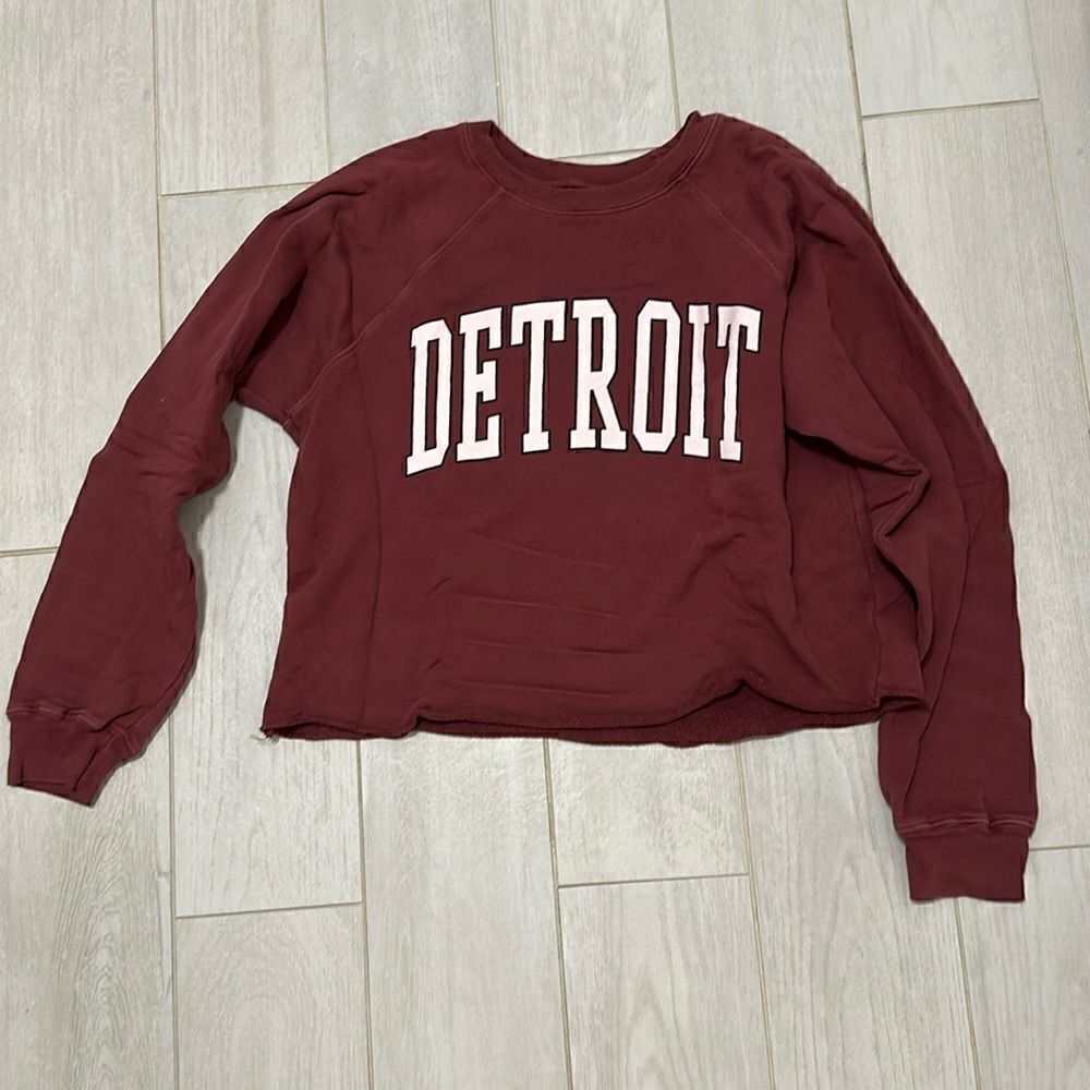 Detroit Sweatshirt Red Small
